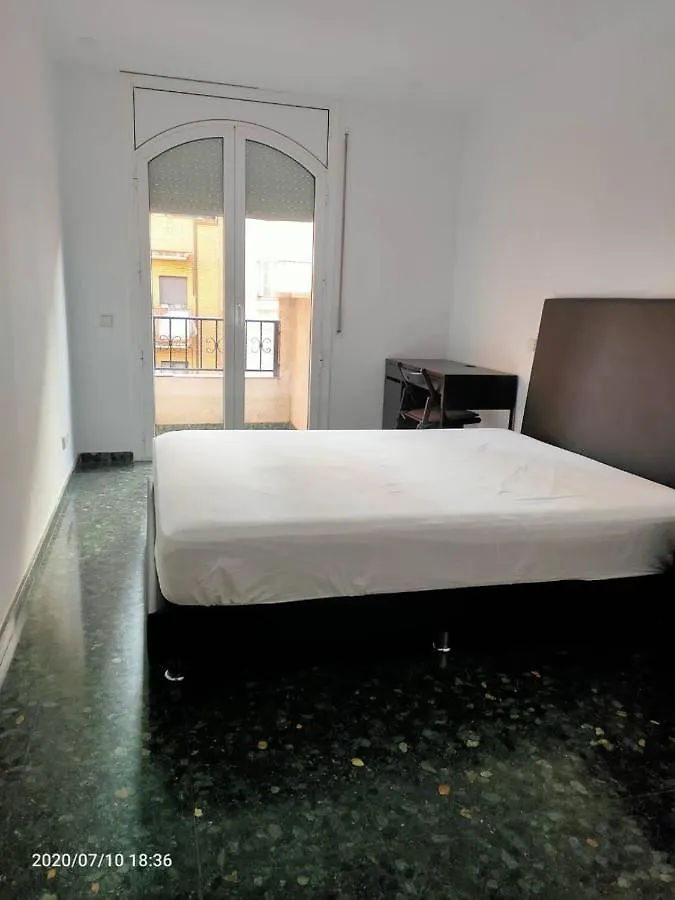 Zhenyu Apartments バルセロナ 0*,  スペイン